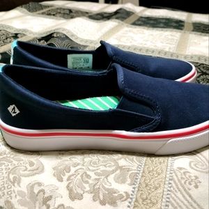 Sperry Top-Sider Women Slip on Sneaker (Navy) size 6.5 brand new